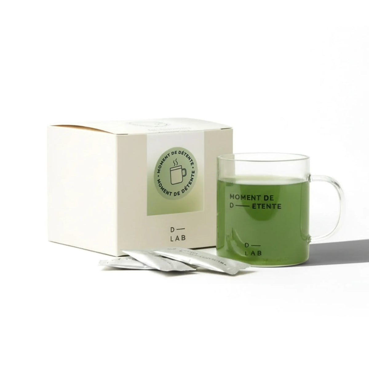 Coffret Noël Boisson Détox Anti-Sucre D-LAB Nutricosmetics, packshot du coffret avec son mug en verre, saveur menthe-citron